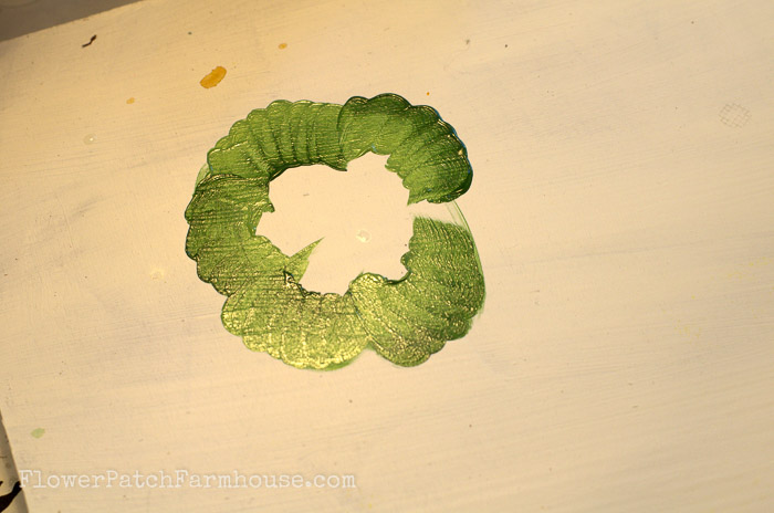 How to Paint Lettuce, FlowerPatchFarmhouse.com