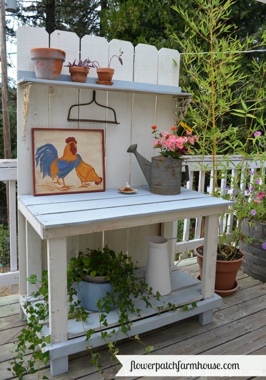 DIY Farmhouse Cottage Potting Bench