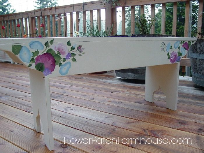 Decorate A Farmhouse Garden Bench, Hand Painted Wooden Benches