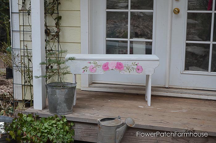 She shed garden cottage with bench on porch, How to Build a Sweetheart Bench