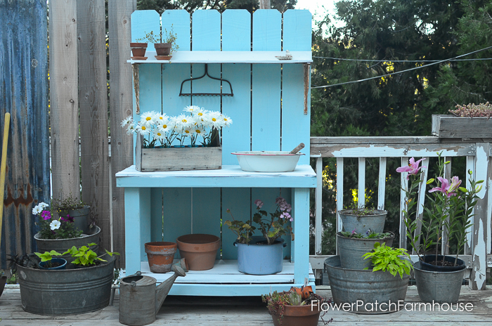 DIY Potting Bench Refresh for summer with chalk finish paint in Pool Blue