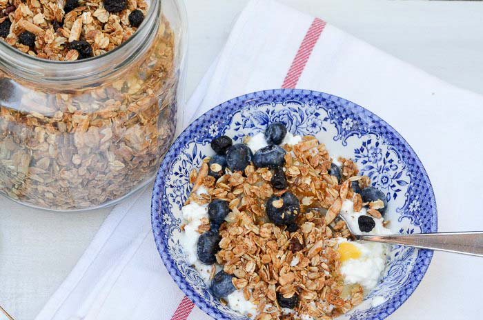 jar and bowl of home made granola