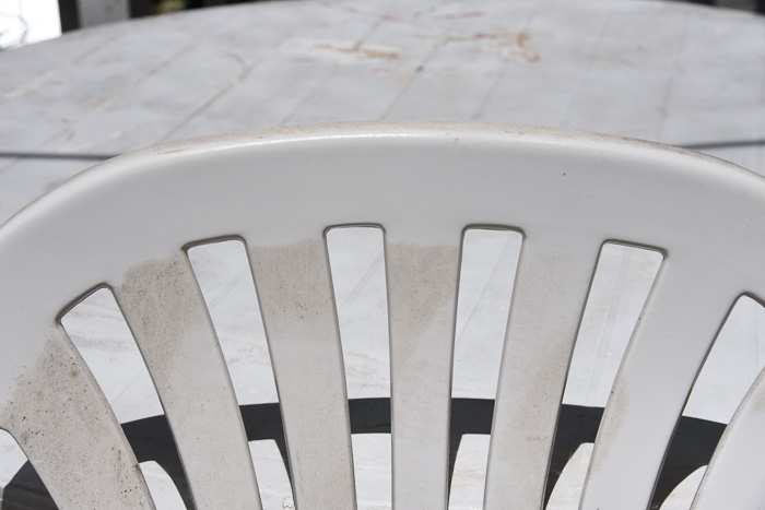 power washing plastic furniture