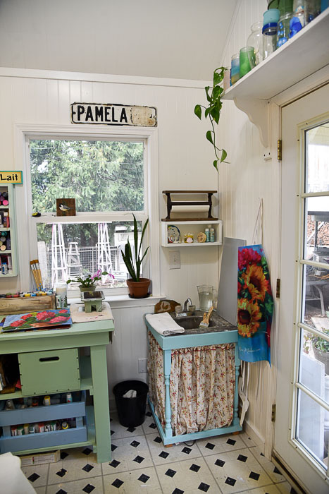 She shed studio cottage sink area